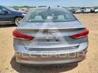 2017 Hyundai Elantra фото