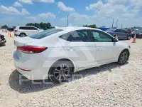 2017 Hyundai Elantra фото