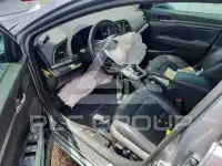 2017 Hyundai Elantra фото