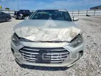 2017 Hyundai Elantra photo