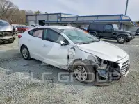 2017 Hyundai Elantra photo