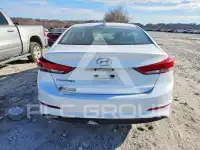 2017 Hyundai Elantra photo