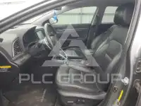2017 Hyundai Elantra photo