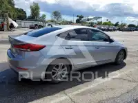 2017 Hyundai Elantra фото