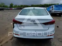 2017 Hyundai Elantra фото