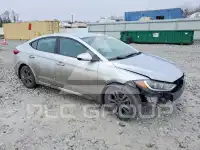 2017 Hyundai Elantra фото