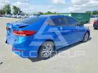 2017 Hyundai Elantra фото