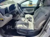 2017 Hyundai Elantra фото