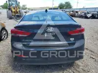 2017 Hyundai Elantra photo
