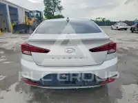 2019 Hyundai Elantra фото