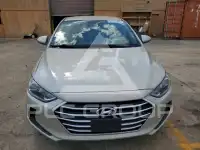 2017 Hyundai Elantra photo
