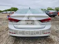 2017 Hyundai Elantra фото