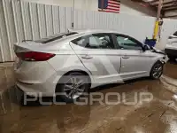 2017 Hyundai Elantra фото