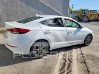 2017 Hyundai Elantra фото