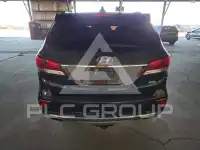 2017 Hyundai Santa Fe photo