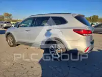 2017 Hyundai Santa Fe photo