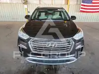 2017 Hyundai Santa Fe photo