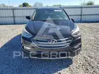 2017 Hyundai Santa Fe photo