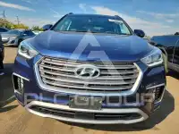 2017 Hyundai Santa Fe photo
