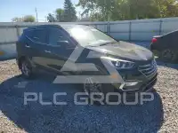 2017 Hyundai Santa Fe photo