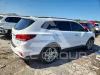 2017 Hyundai Santa Fe photo