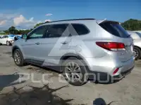 2017 Hyundai Santa Fe photo