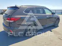 2017 Hyundai Santa Fe photo