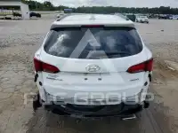 2017 Hyundai Santa Fe photo