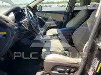 2017 Hyundai Santa Fe photo