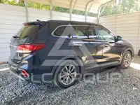 2017 Hyundai Santa Fe photo