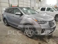 2017 Hyundai Santa Fe photo