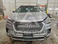 2017 Hyundai Santa Fe photo