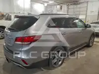 2017 Hyundai Santa Fe photo