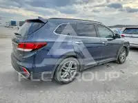 2017 Hyundai Santa Fe photo