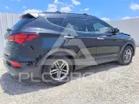 2017 Hyundai Santa Fe photo