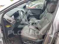 2017 Hyundai Santa Fe photo