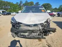 2017 Hyundai Santa Fe photo