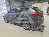 2017 Hyundai Santa Fe photo