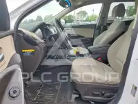 2017 Hyundai Santa Fe photo
