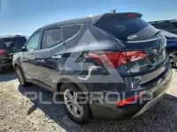 2017 Hyundai Santa Fe photo