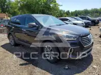 2017 Hyundai Santa Fe photo