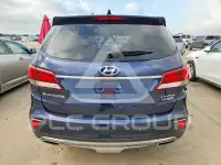 2017 Hyundai Santa Fe photo