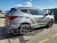 2017 Hyundai Santa Fe photo