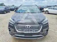 2017 Hyundai Santa Fe photo