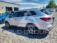 2017 Hyundai Santa Fe photo