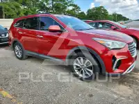 2017 Hyundai Santa Fe photo