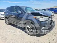 2017 Hyundai Santa Fe photo