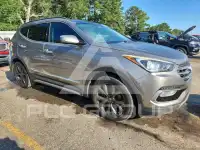 2017 Hyundai Santa Fe photo