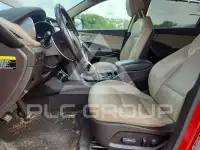 2017 Hyundai Santa Fe photo