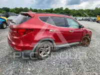 2017 Hyundai Santa Fe photo